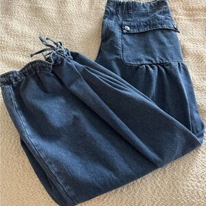 DAVI & DANI Dark Blue Barrel Zippered Apparel